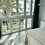 Апартаменты Amplio Y Luminoso En Puerto Banus *
