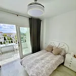 Апартаменты Amplio Y Luminoso En Puerto Banus *