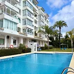 Amplio Y Luminoso En Puerto Banus Апартаменты *