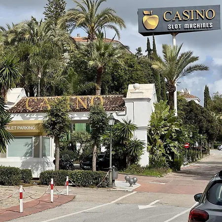 Amplio Y Luminoso En Puerto Banus Апартаменты