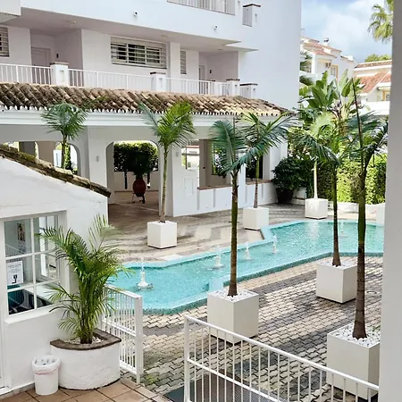 Amplio Y Luminoso En Puerto Banus Апартаменты
