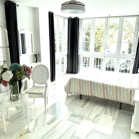 Amplio Y Luminoso En Puerto Banus Apartmán Marbella