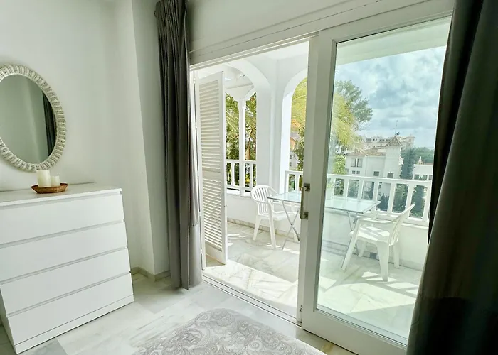 Amplio Y Luminoso En Puerto Banus Apartment Marbella